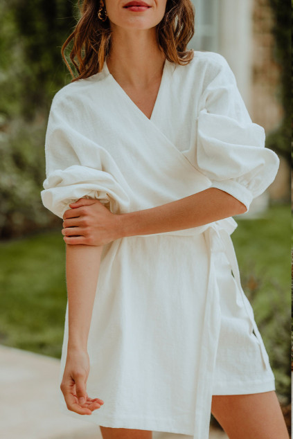 WHITE LINEN DRESS
