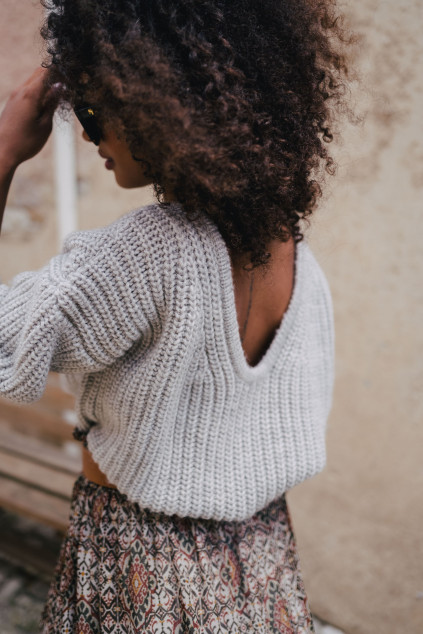 GRAY SELLY PULLOVER