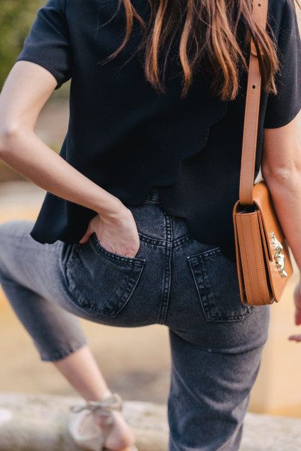 MILAN BLACK BLOUSE