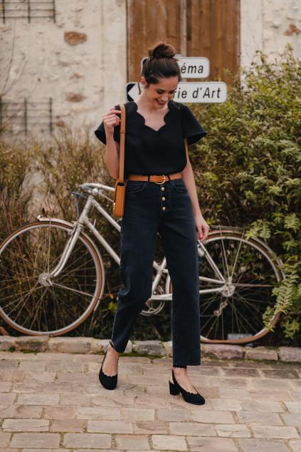 PHOENIX BLACK BLOUSE