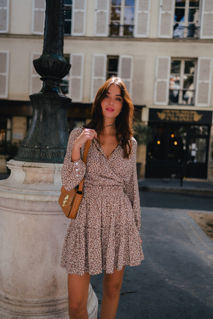 VOLVER MOCKA BLOUSE