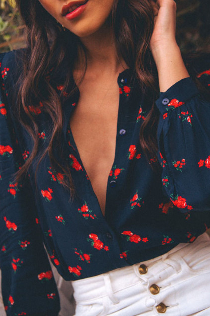 MARIA SHIRT RED BOUQUET