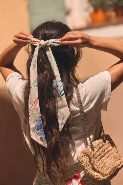 TROPICAL SCARF