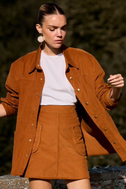 NOELA CARAMEL VELVET SKIRT
