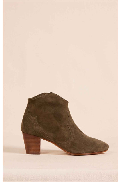 SONIA KAKI BOOTS