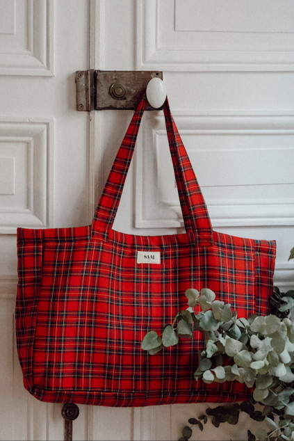RED TARTAN ARISTIDE TOTE BAG