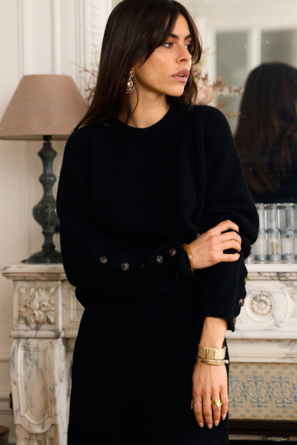 LILI BLACK PULLOVER