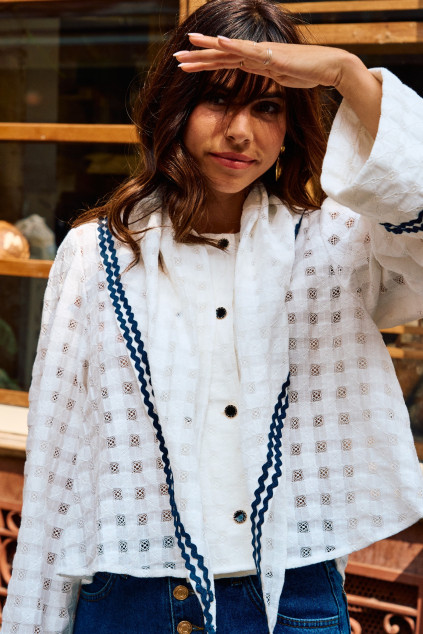 ECRU LACE BLOUSE BASMA