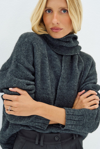 LALA GREY KNIT PULLOVER
